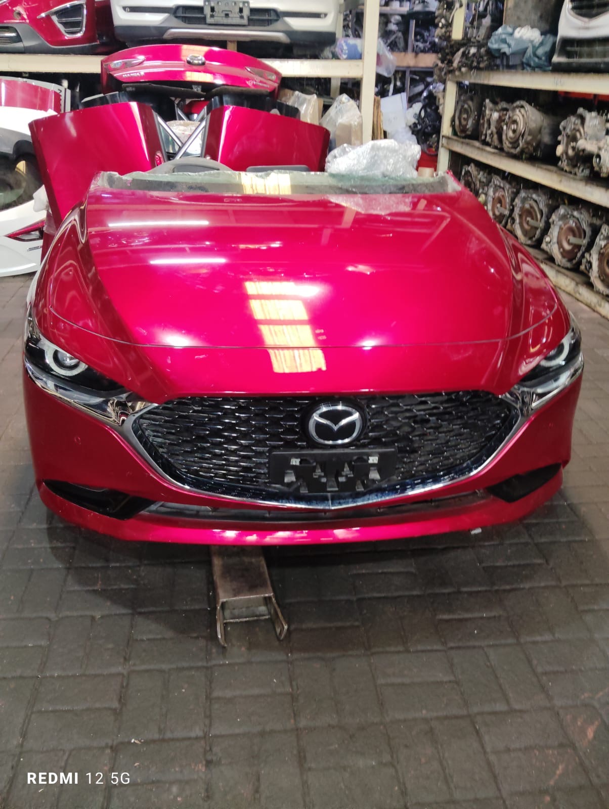 Mazda nose cut